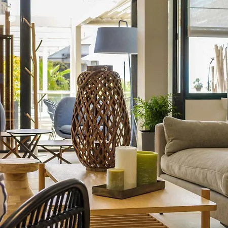 Western Amirauté Hotel 4*