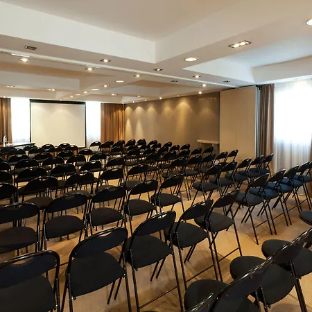 Western Amiraute Hotel