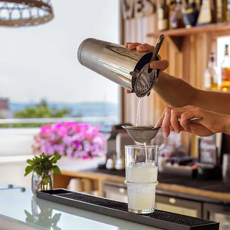 Hotel Western Amiraute 4*