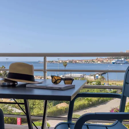 Western Amiraute Ξενοδοχείο 4*