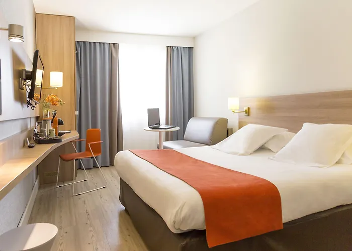 Hotel Western Amirauté 4*